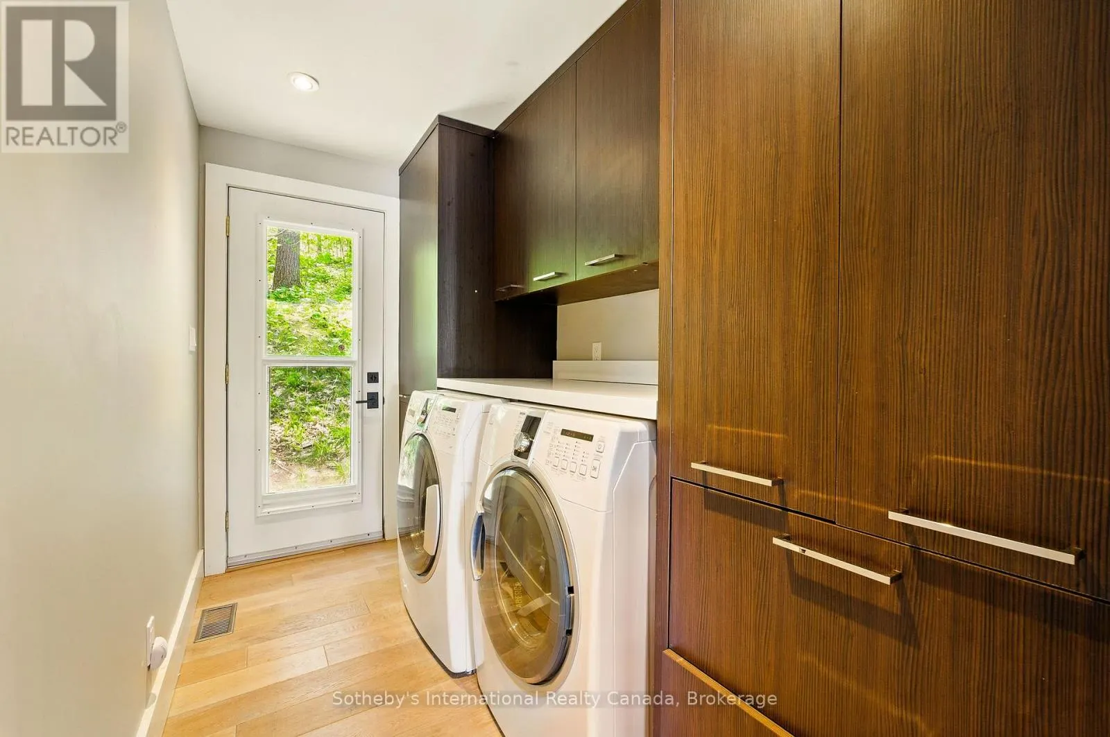 6394 GO HOME LAKE SHORE