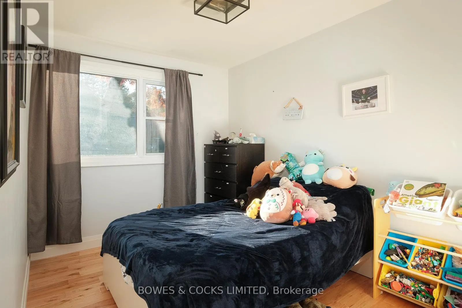 1462 WESTBROOK DRIVE