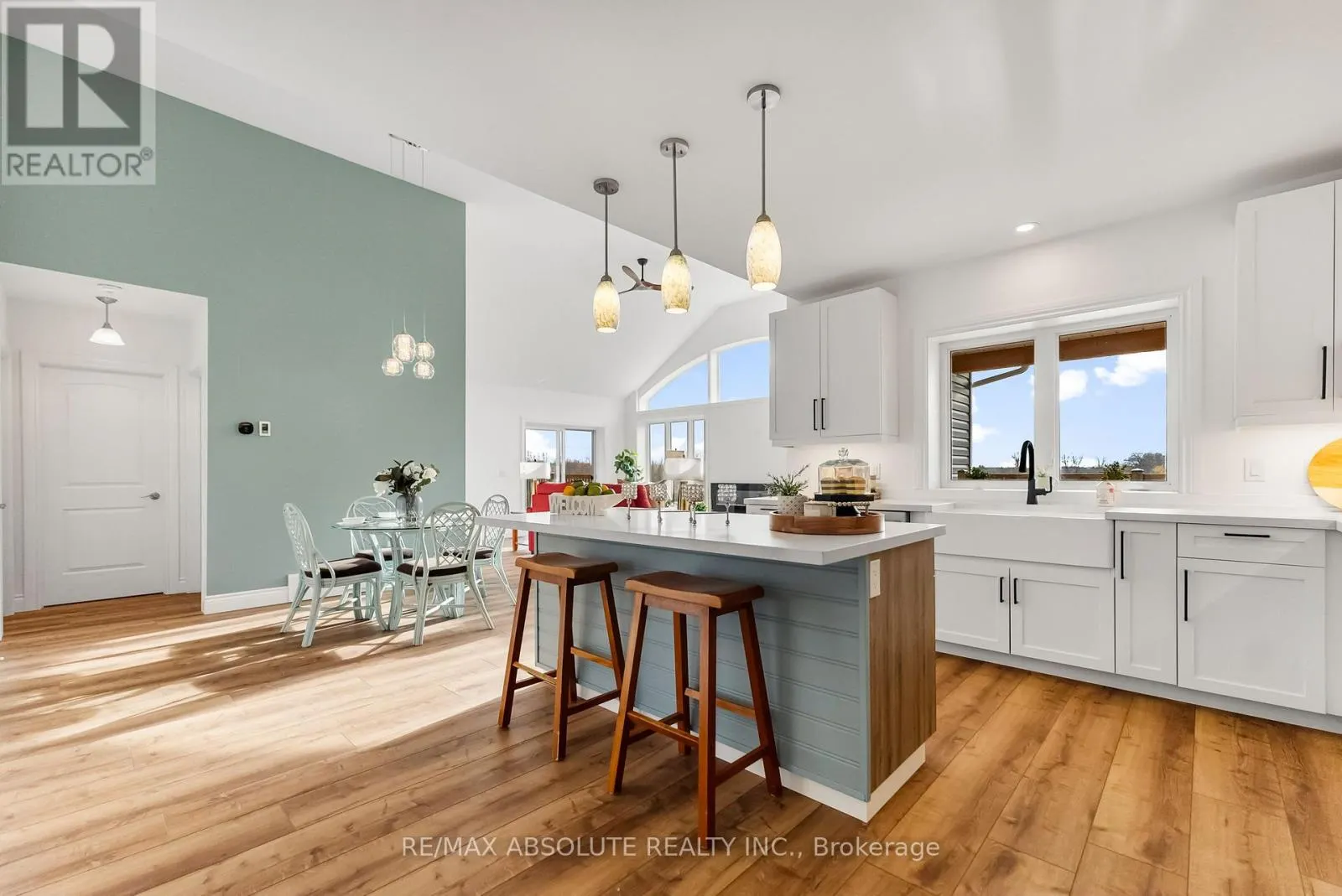 272 9TH CONCESSION ROAD