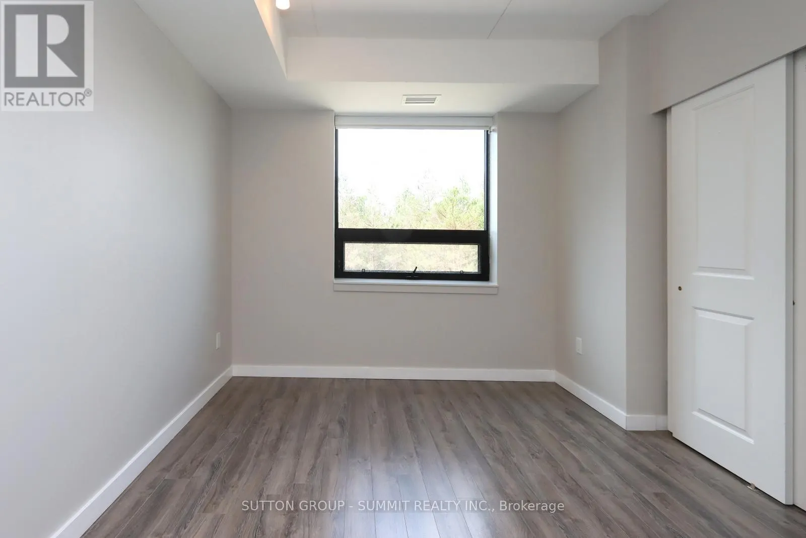 216 - 1291 GORDON STREET