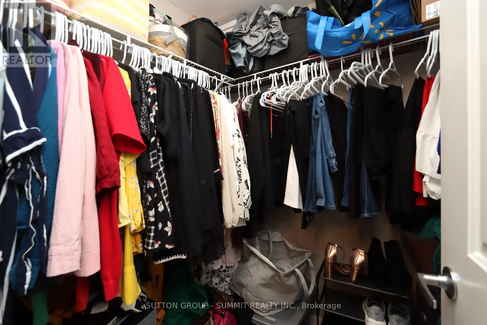 216 - 1291 GORDON STREET