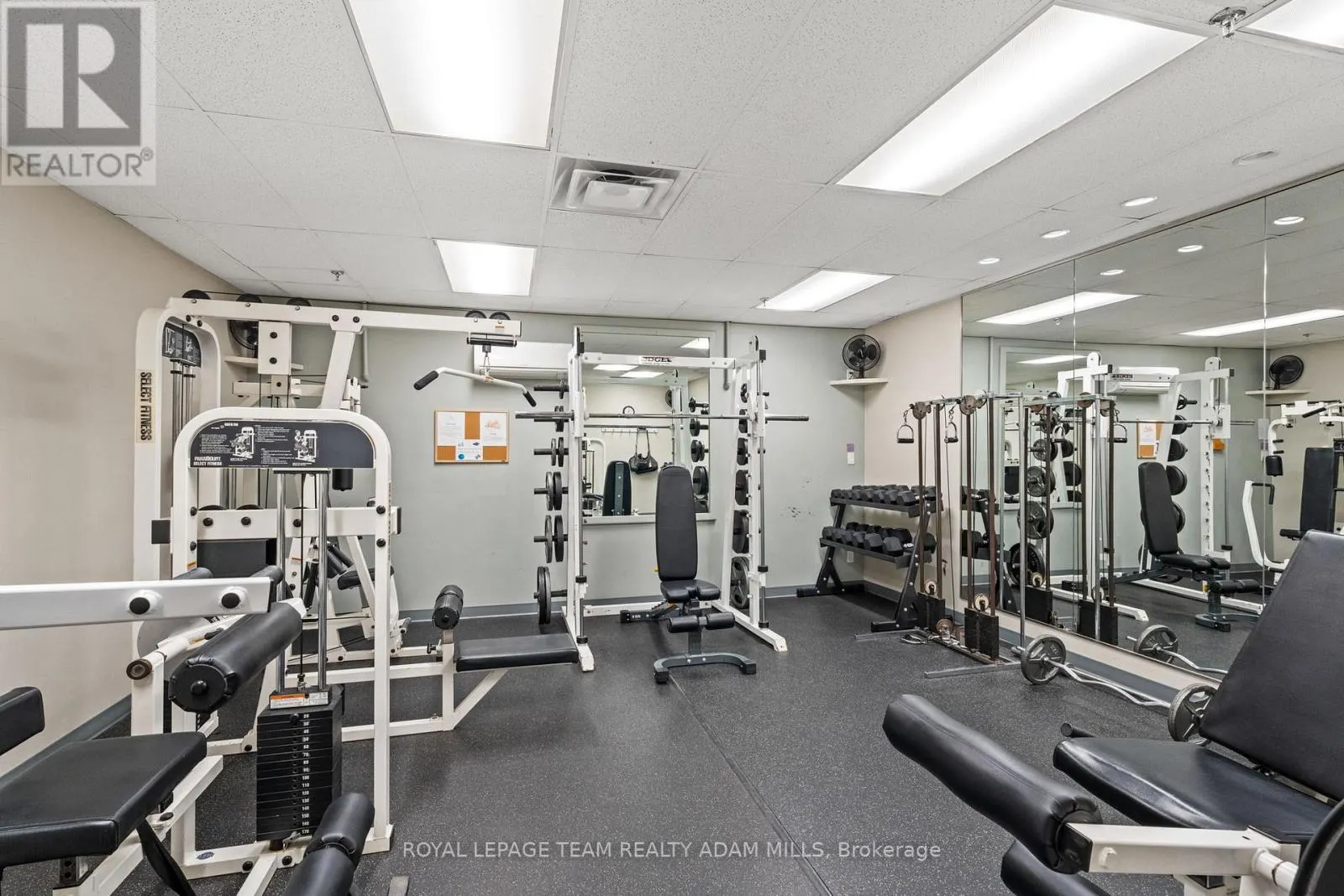 1707 - 1785 FROBISHER LANE