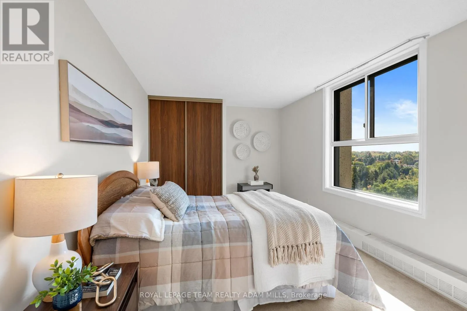 1707 - 1785 FROBISHER LANE