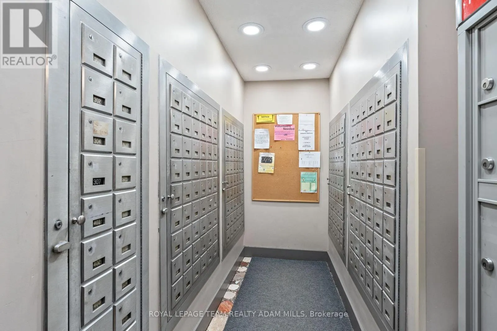 1707 - 1785 FROBISHER LANE