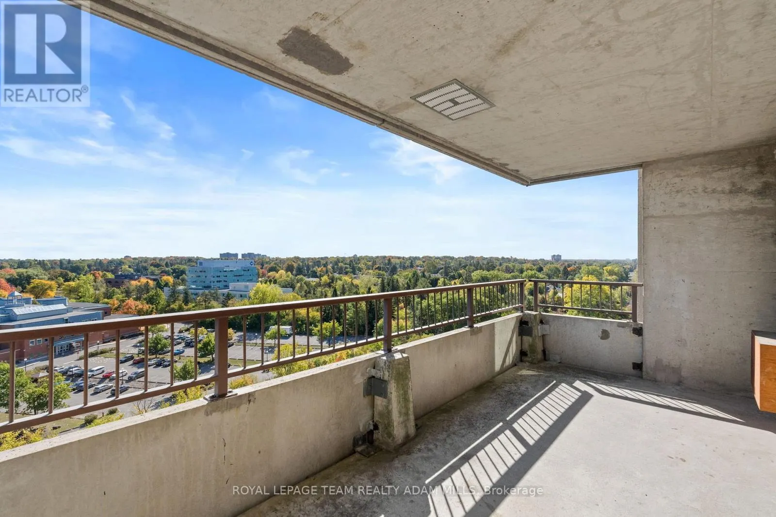 1707 - 1785 FROBISHER LANE