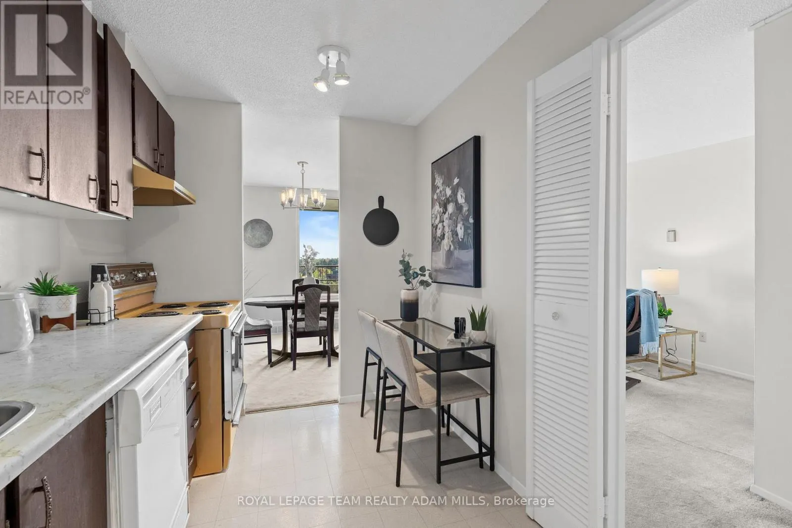 1707 - 1785 FROBISHER LANE