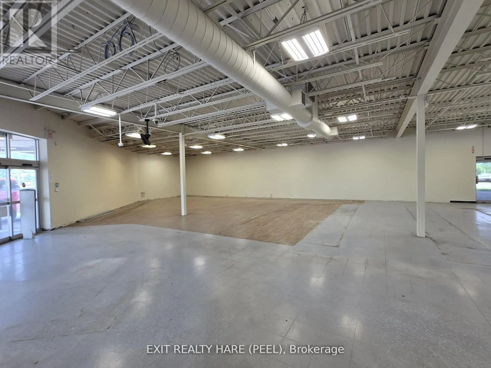 1780 WHARNCLIFFE ROAD S