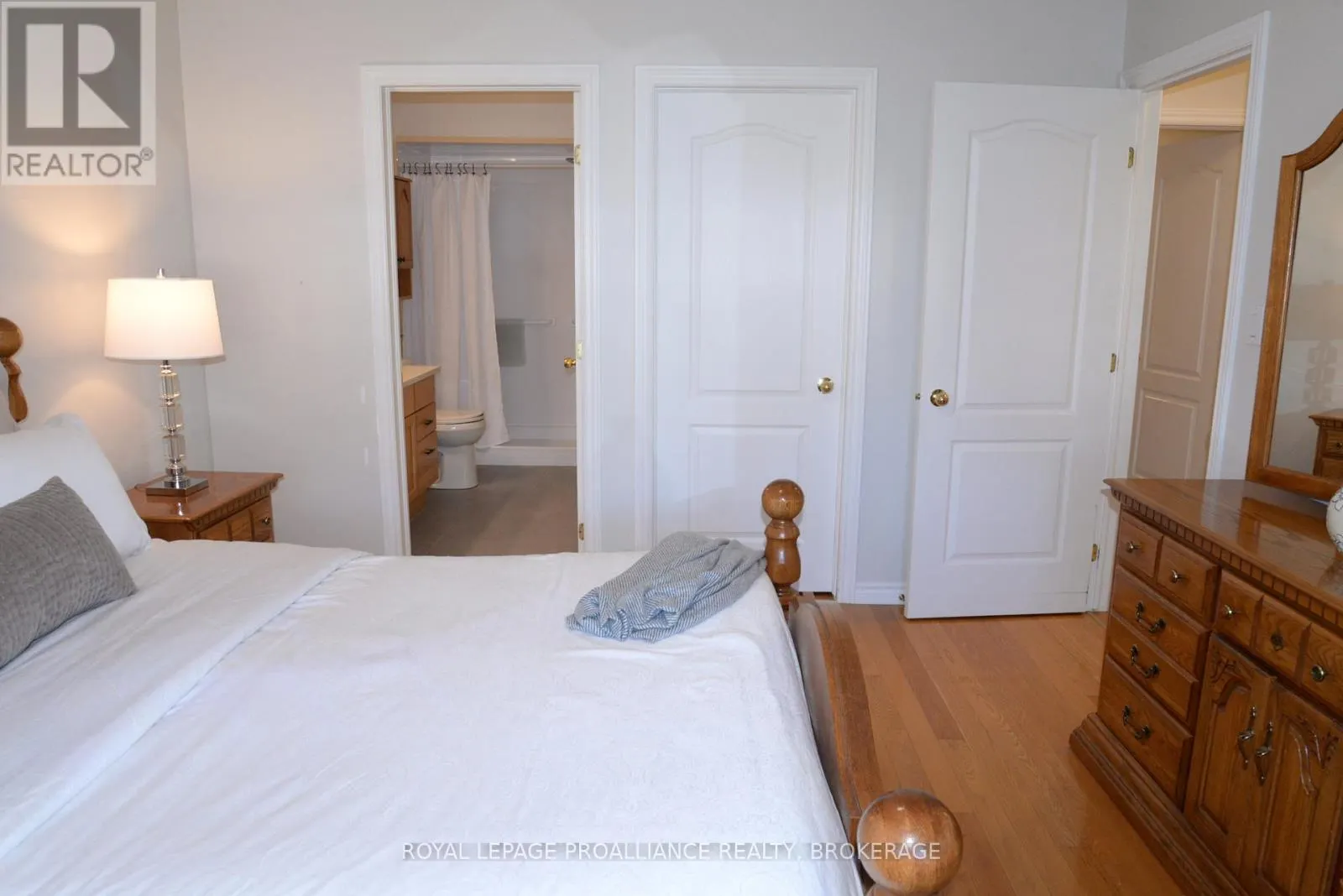 166 ELLESMEER AVENUE