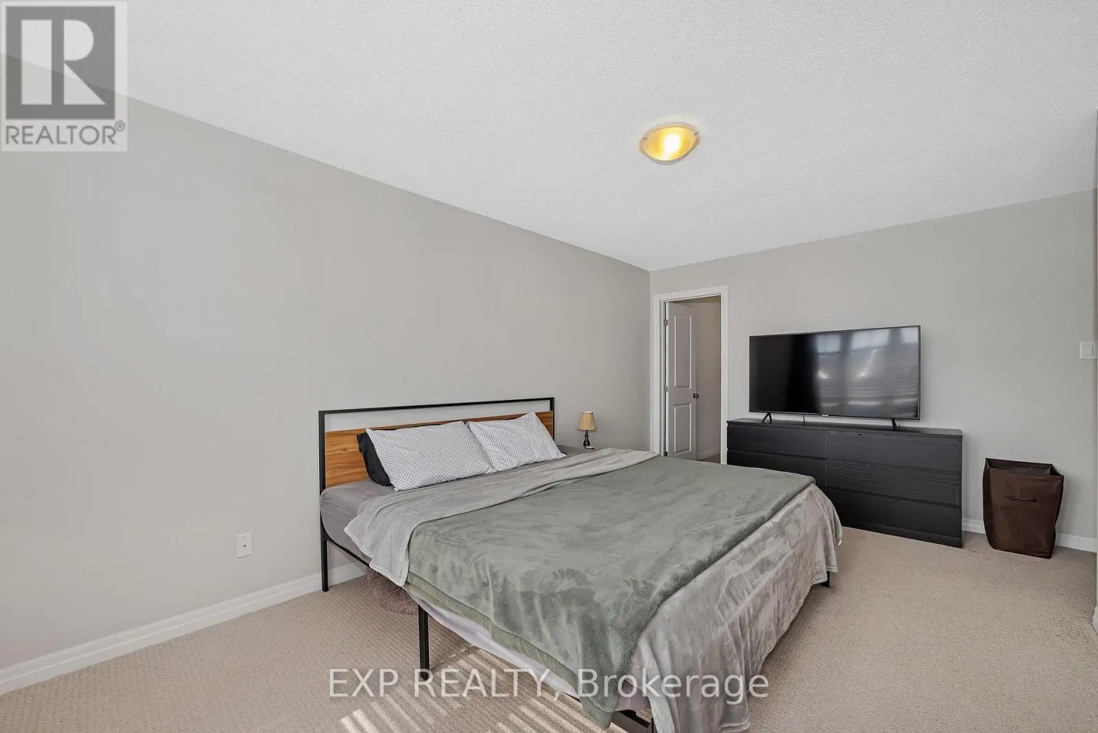 503 KNOTRIDGE STREET N