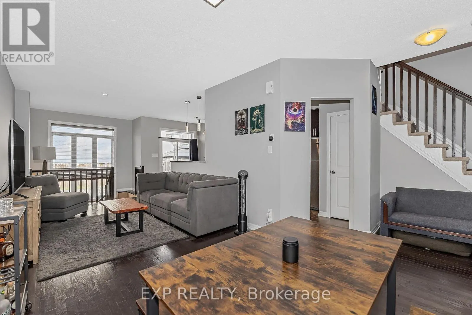 503 KNOTRIDGE STREET N