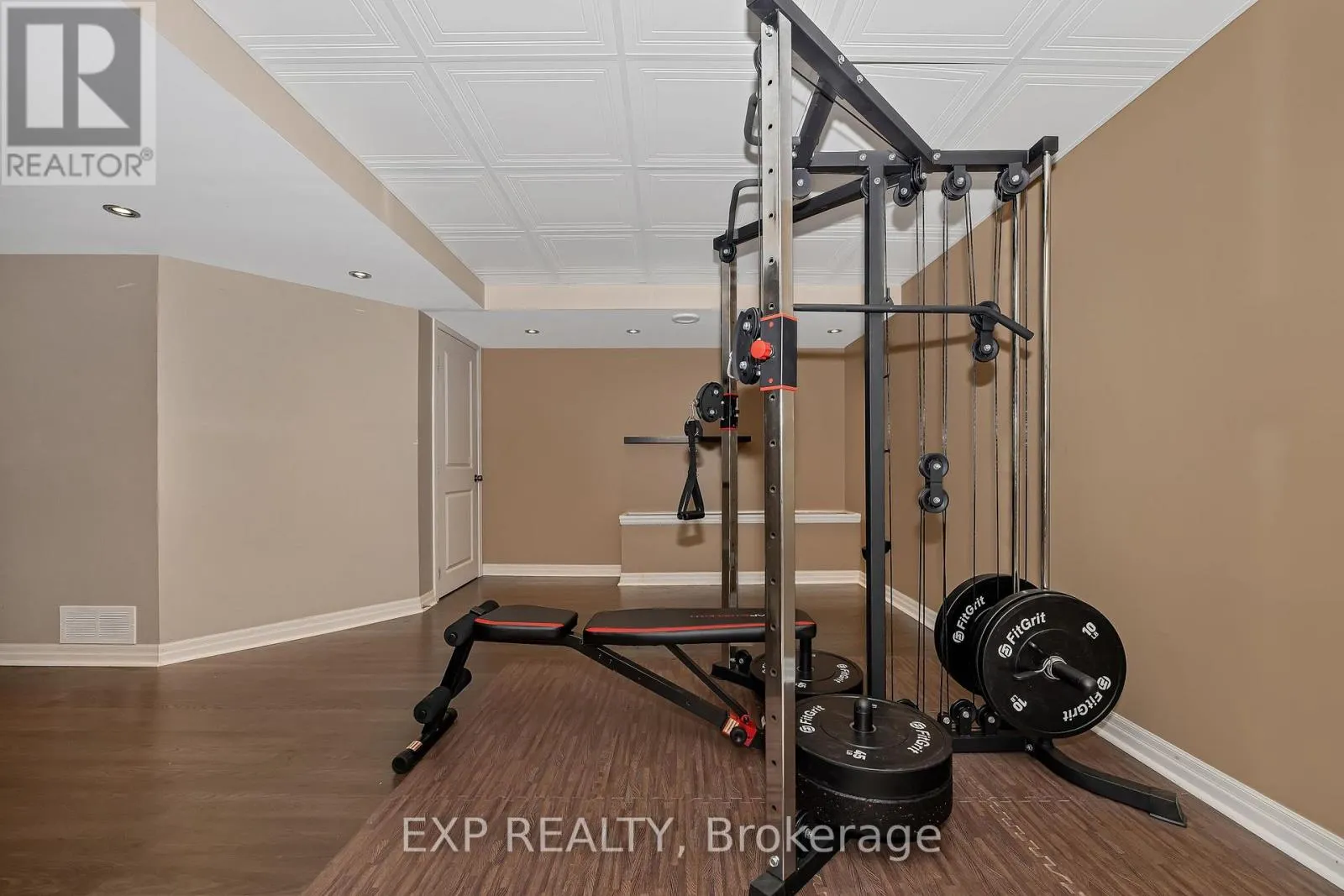 503 KNOTRIDGE STREET N