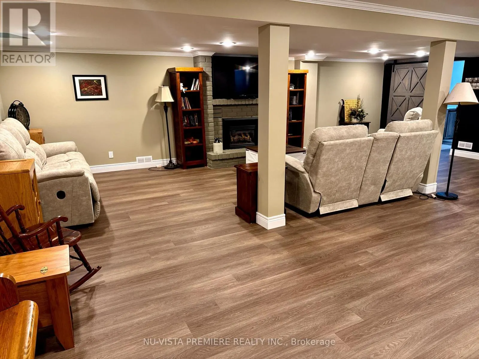 1446 ALDERSBROOK ROAD