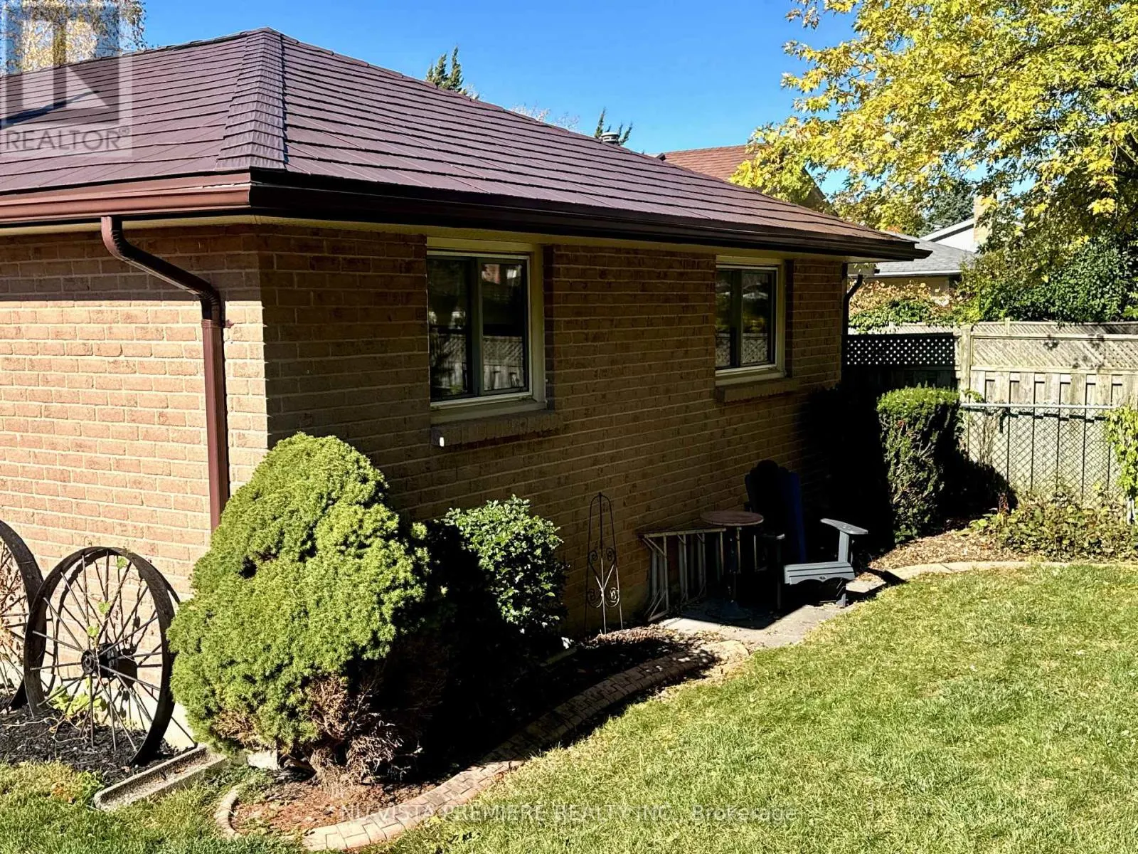 1446 ALDERSBROOK ROAD