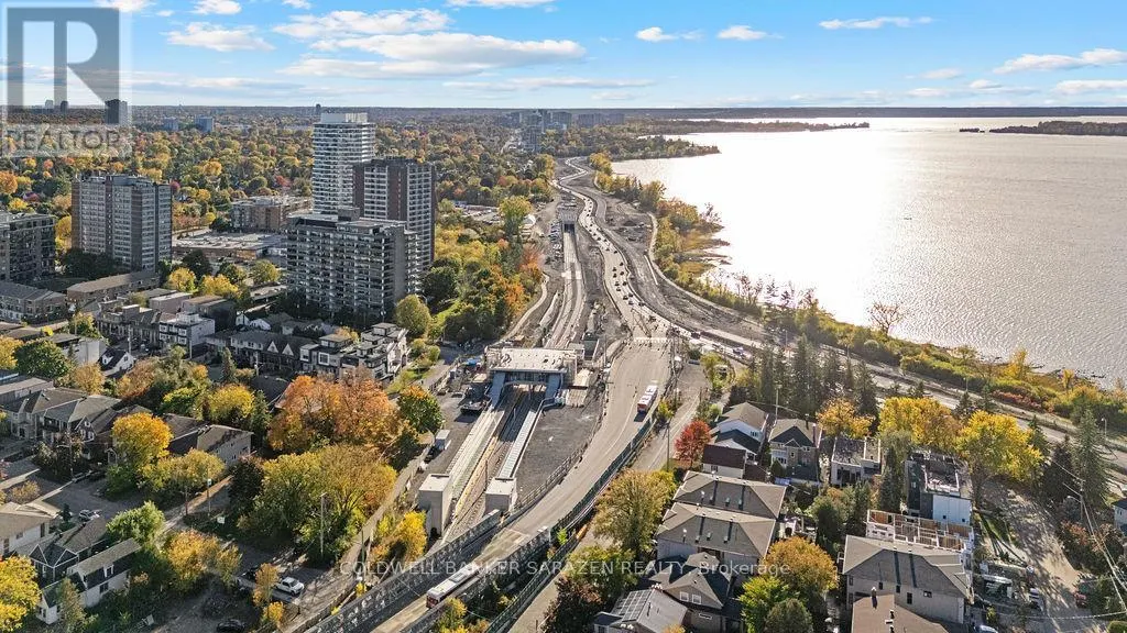 5 - 353 WILMONT AVENUE