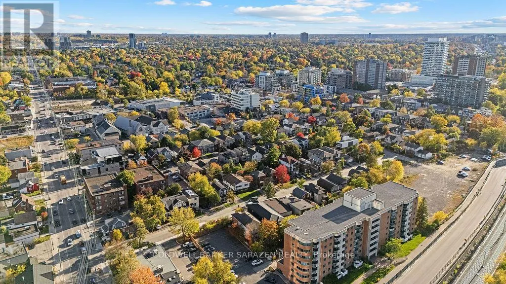 5 - 353 WILMONT AVENUE