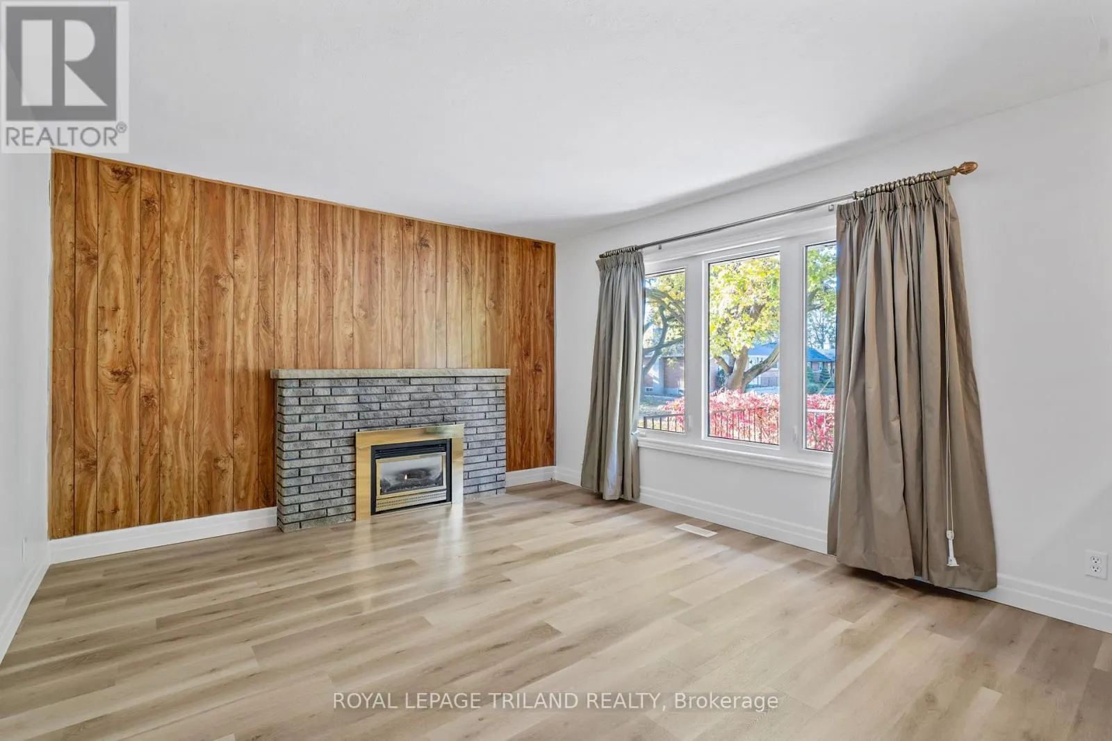 178 KIRKLAND CRESCENT