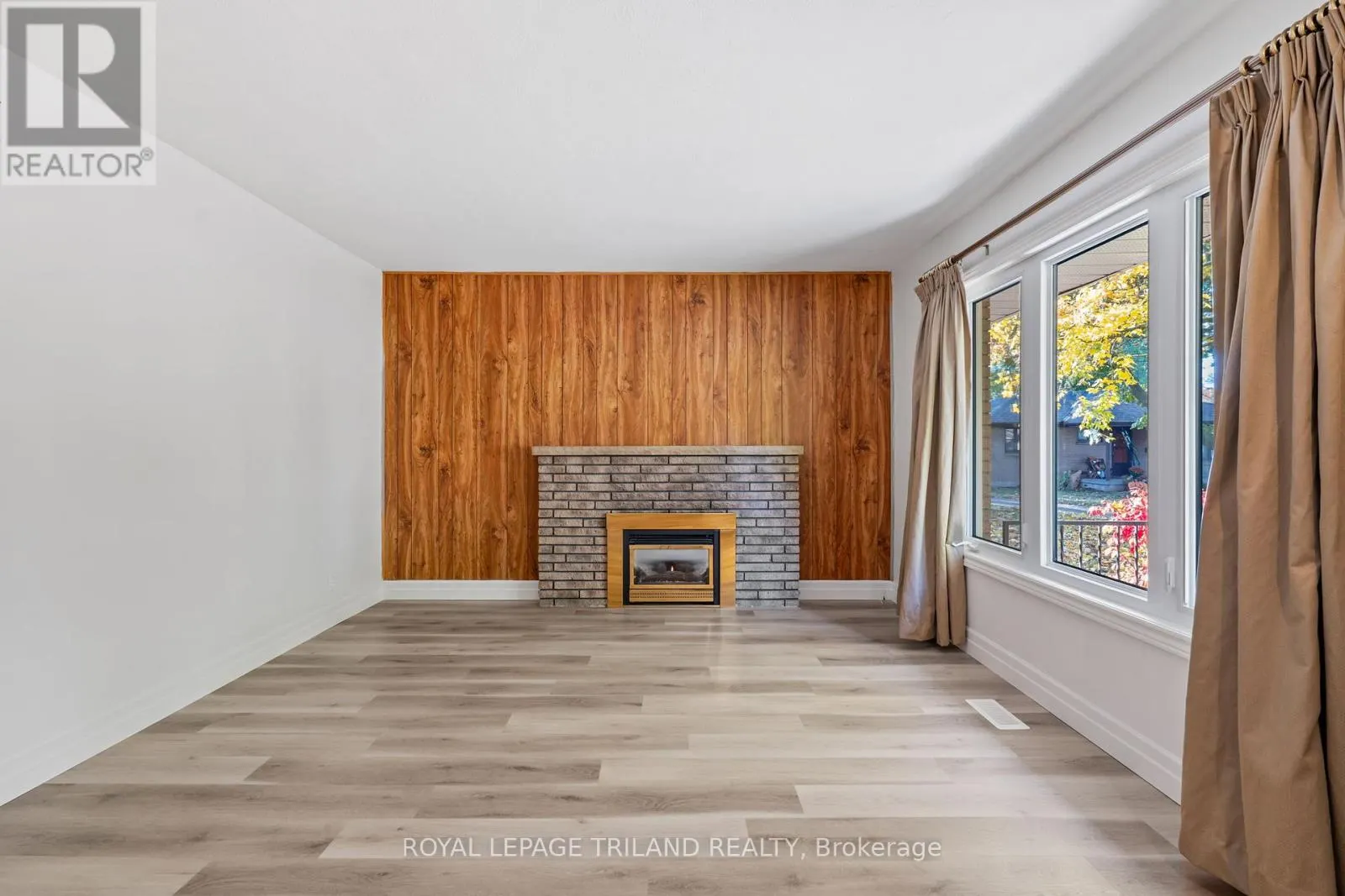 178 KIRKLAND CRESCENT