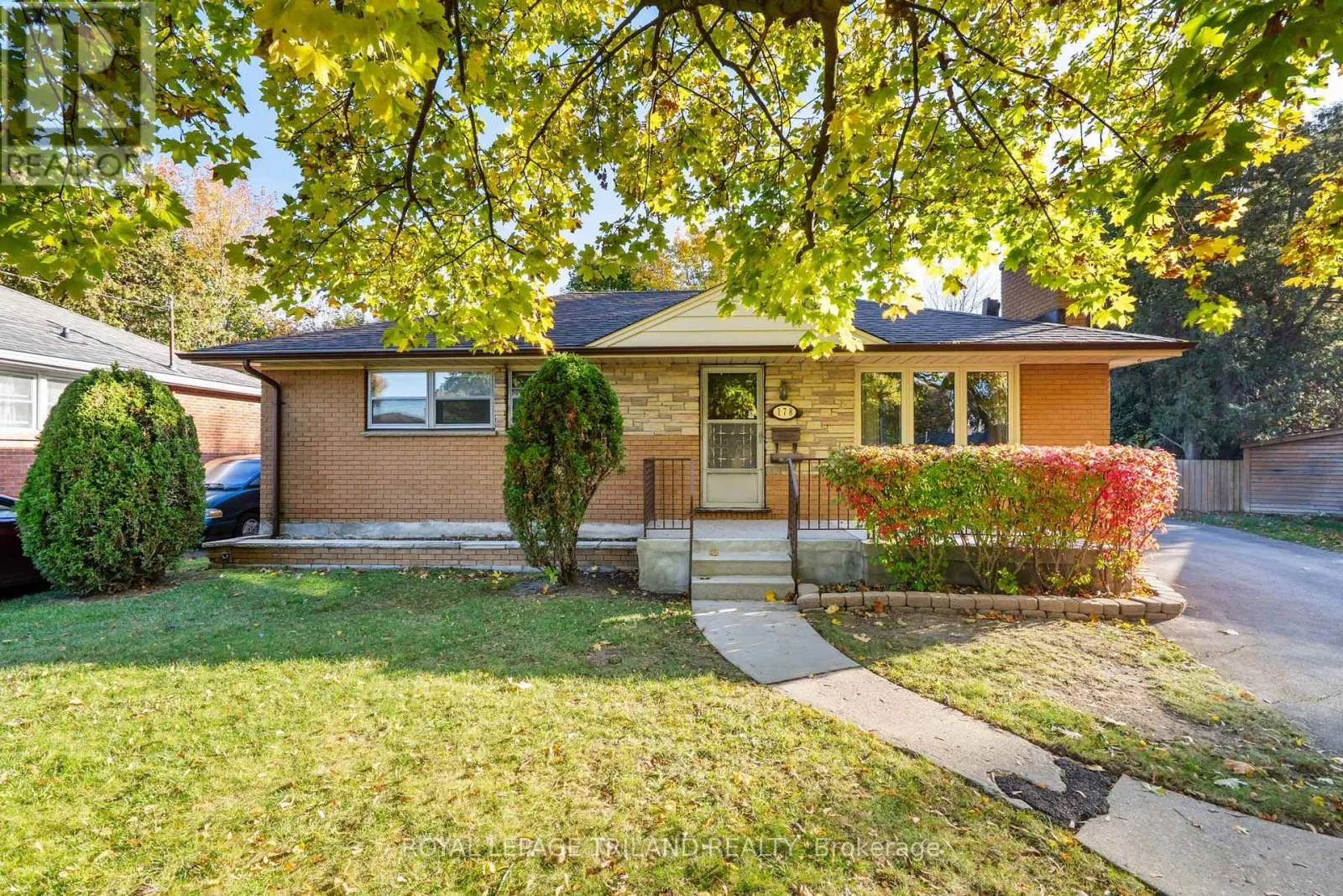 178 KIRKLAND CRESCENT