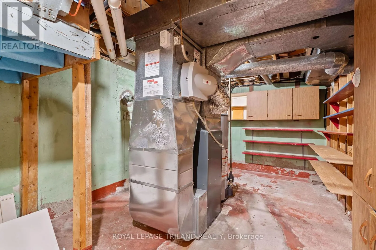 178 KIRKLAND CRESCENT