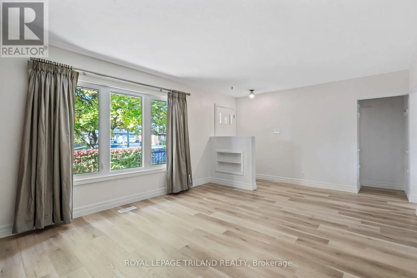 178 KIRKLAND CRESCENT