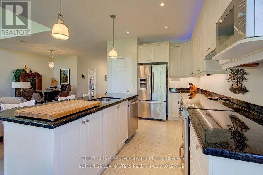 125 COUNTRY CLUB DRIVE