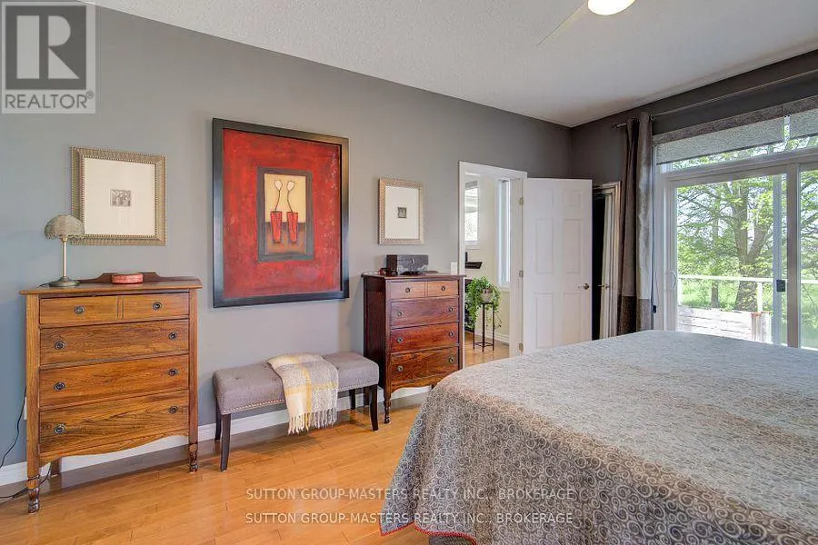 125 COUNTRY CLUB DRIVE