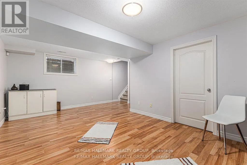 4220 KELLY FARM DRIVE