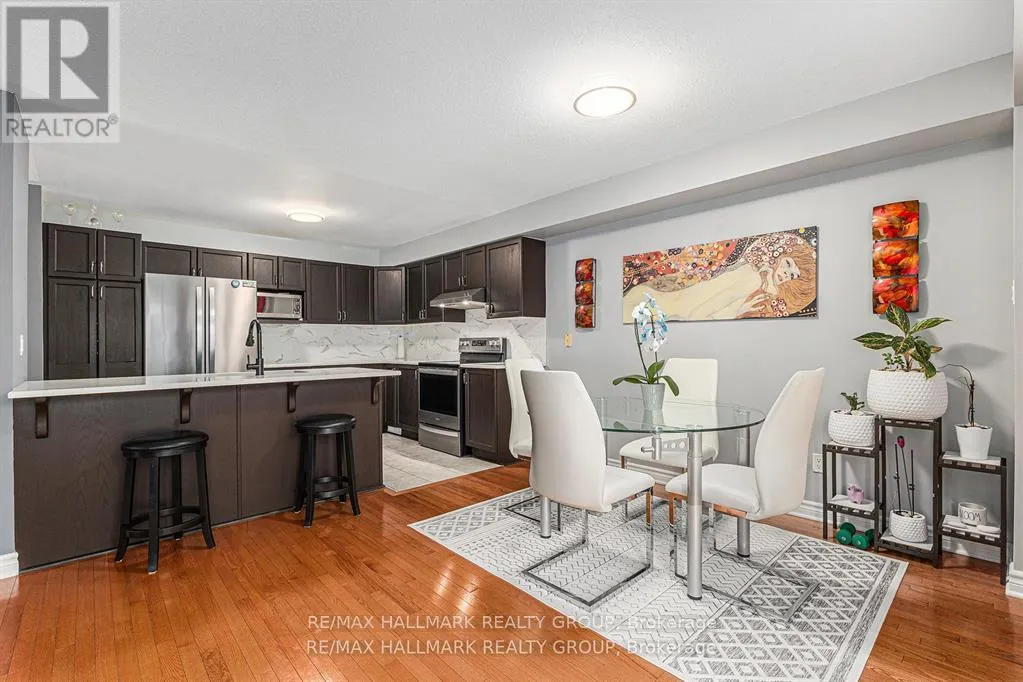 4220 KELLY FARM DRIVE