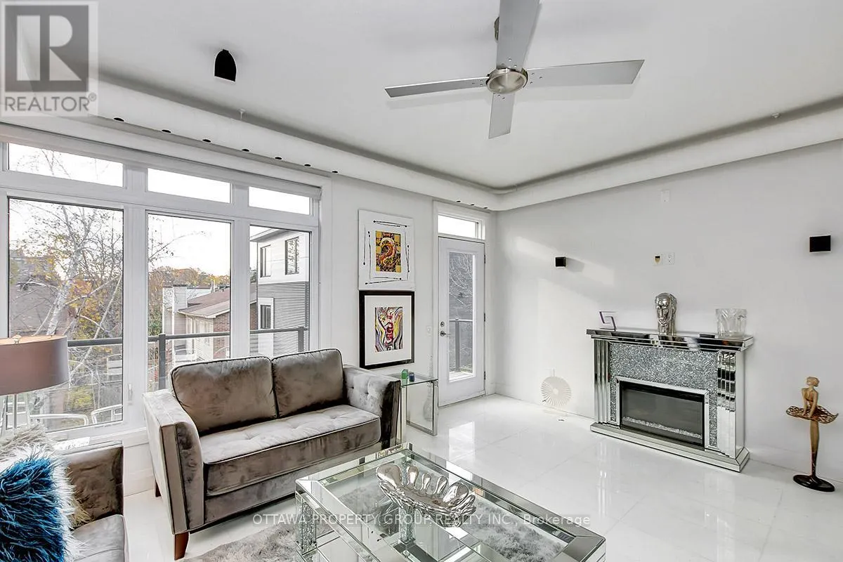 C - 10 CHESTNUT STREET