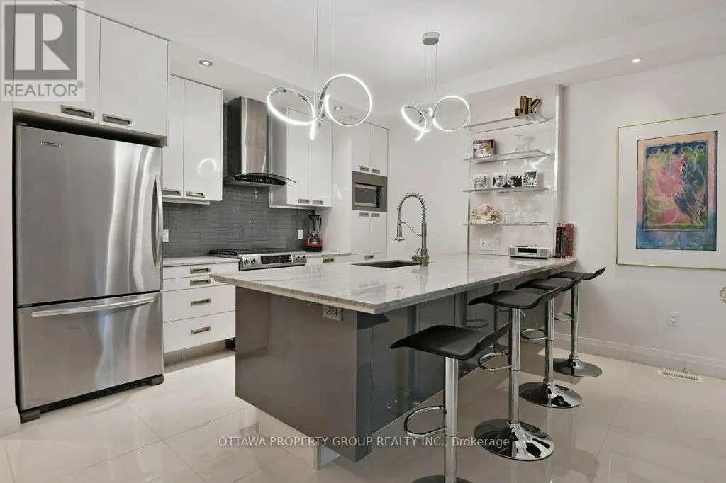 C - 10 CHESTNUT STREET