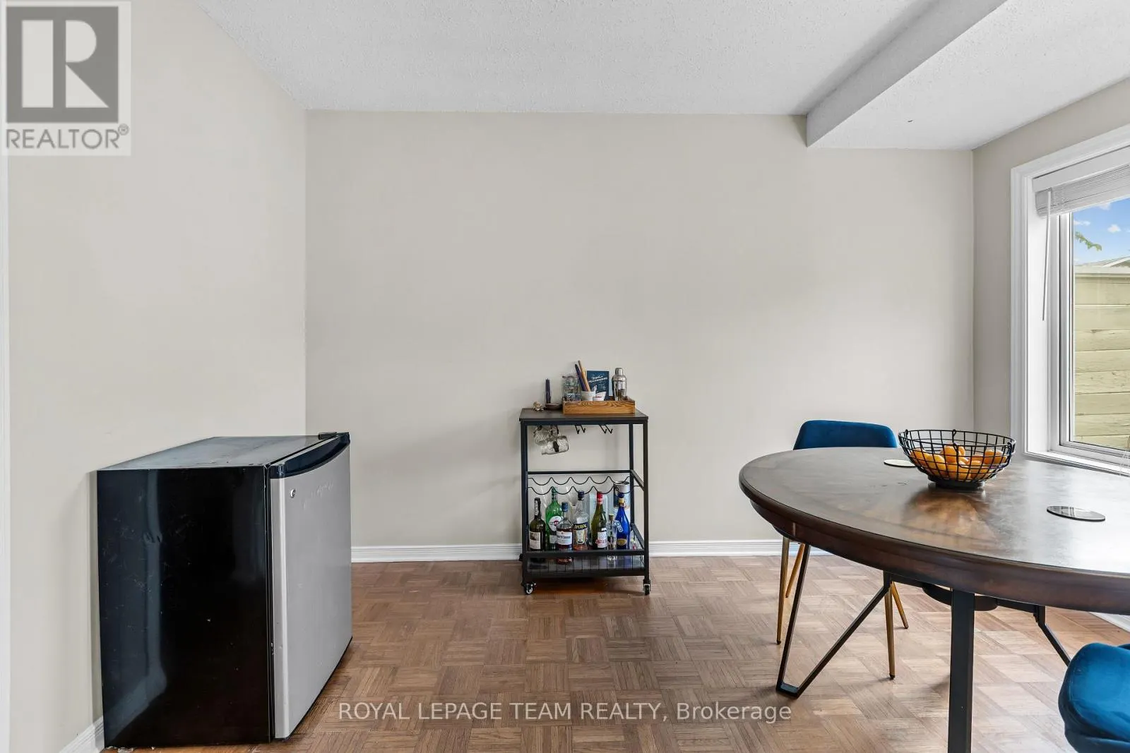 1120 CHIMNEY HILL WAY