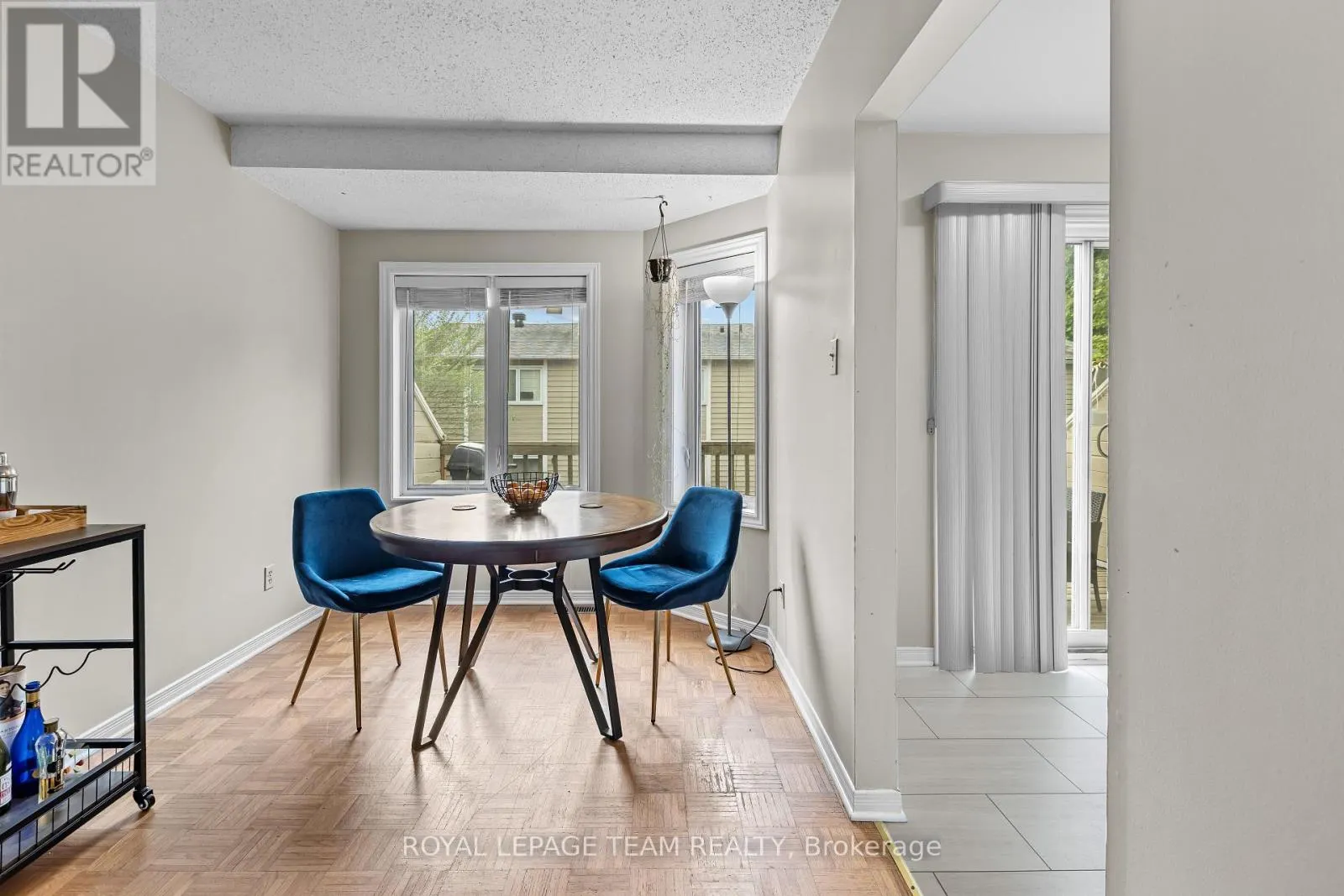 1120 CHIMNEY HILL WAY