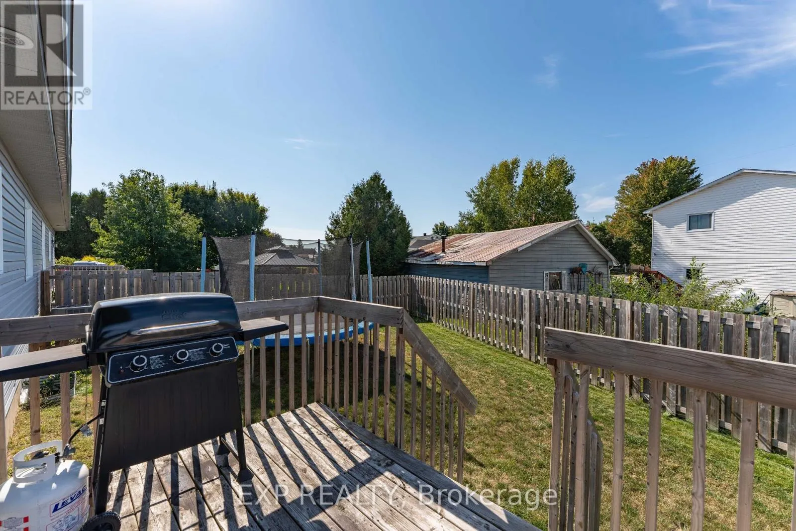 11 PLACE MADELEINE PLACE