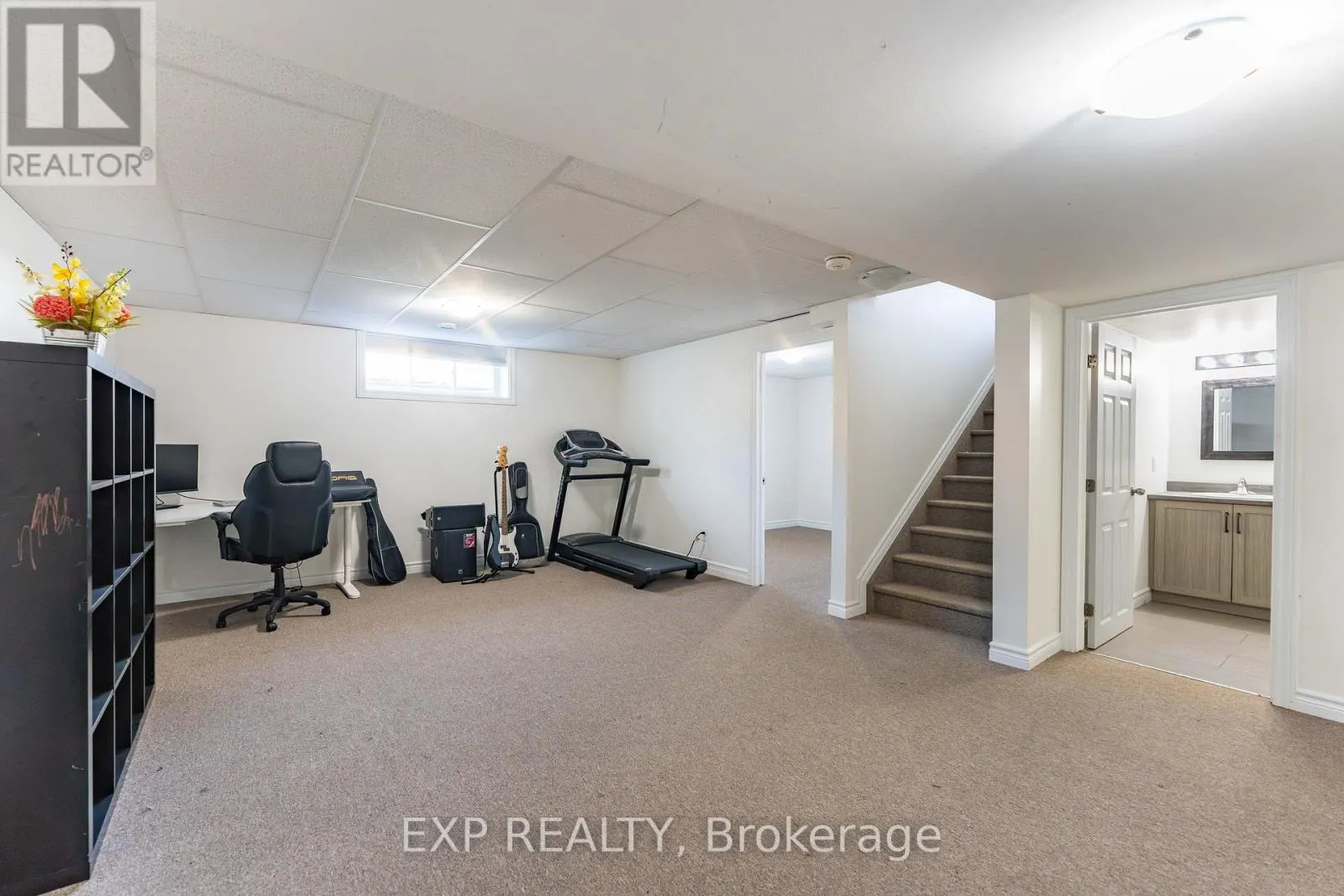 11 PLACE MADELEINE PLACE