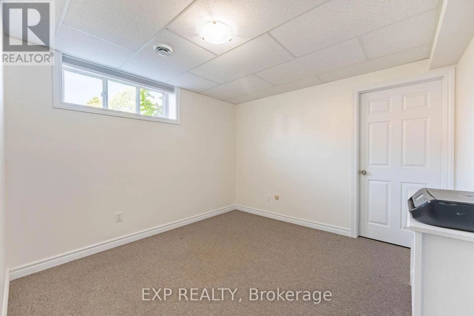 11 PLACE MADELEINE PLACE