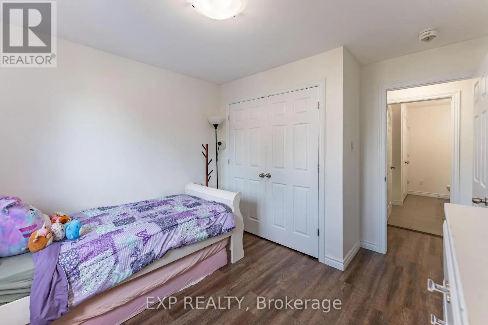 11 PLACE MADELEINE PLACE