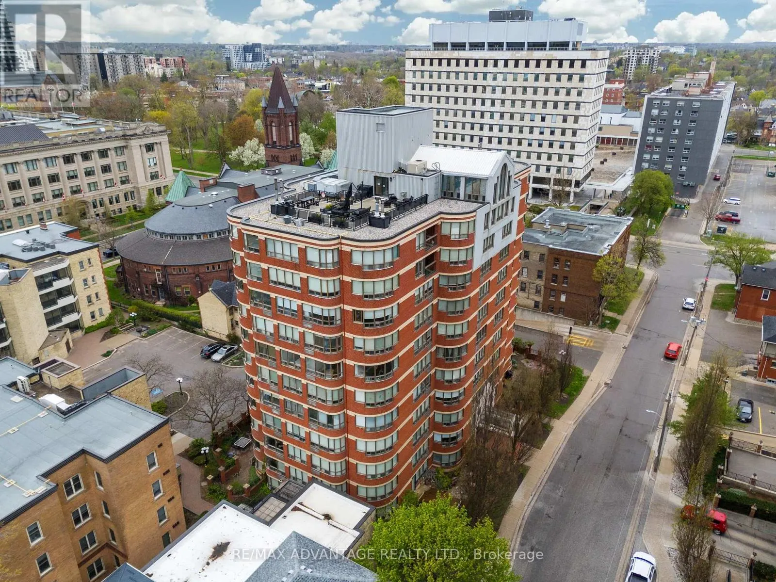 704 - 7 PICTON STREET, #704