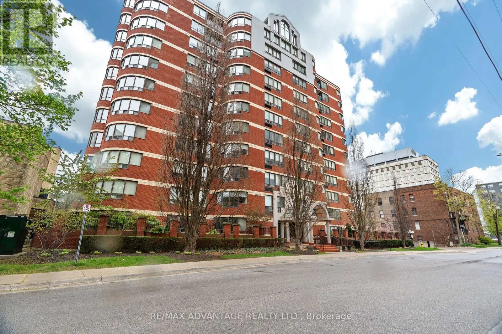 704 - 7 PICTON STREET, #704