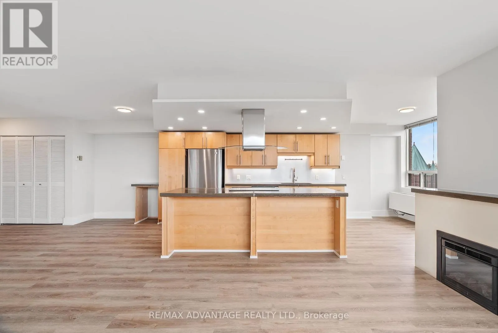 704 - 7 PICTON STREET, #704