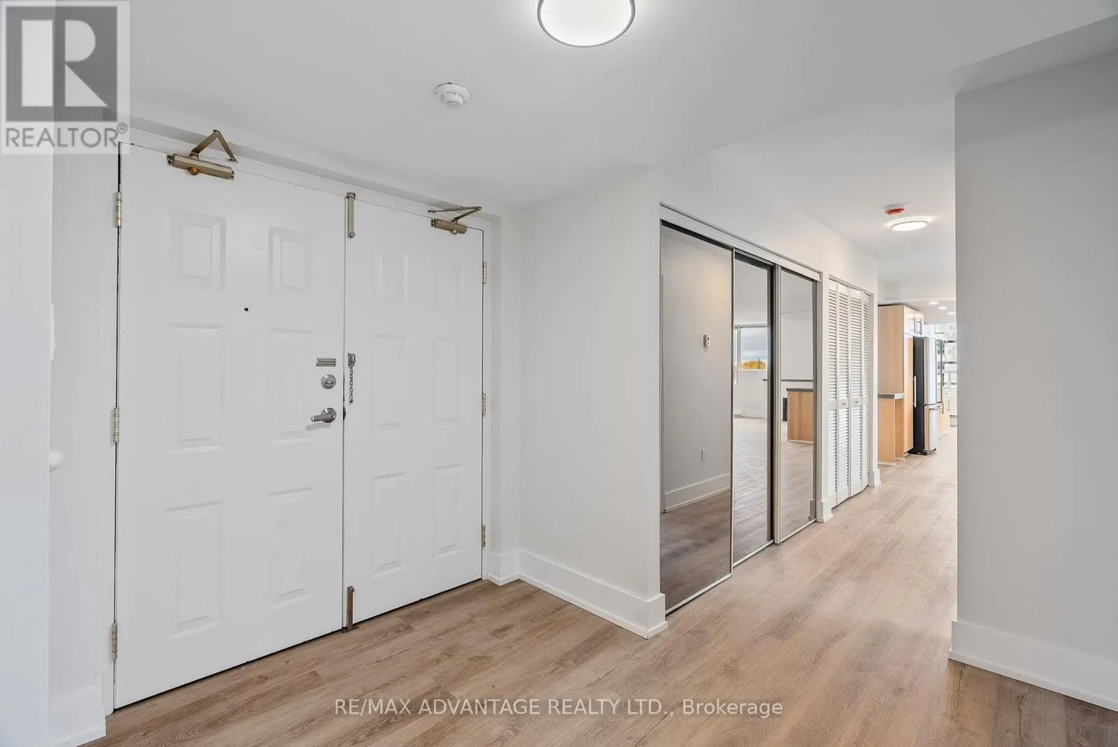 704 - 7 PICTON STREET, #704