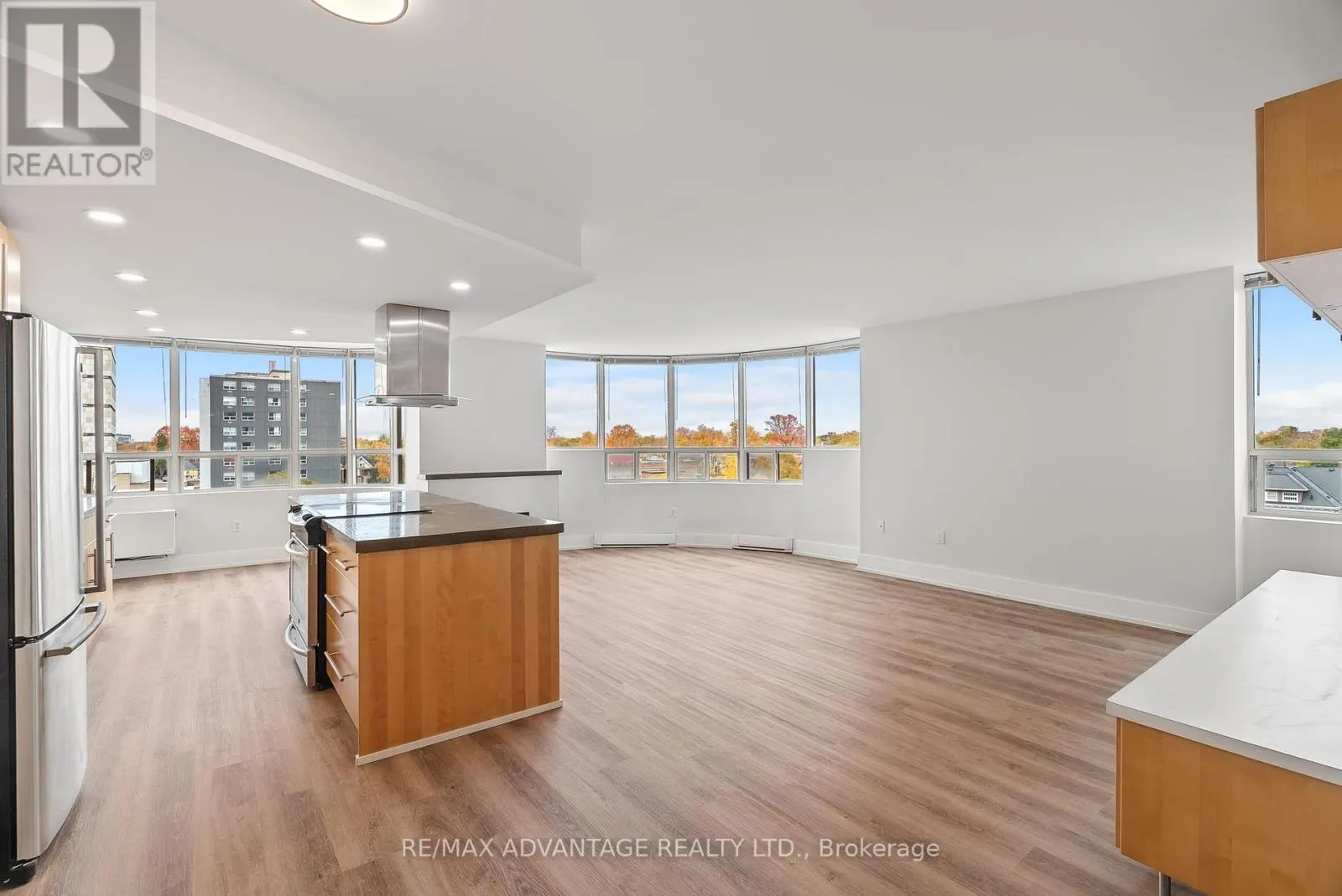 704 - 7 PICTON STREET, #704