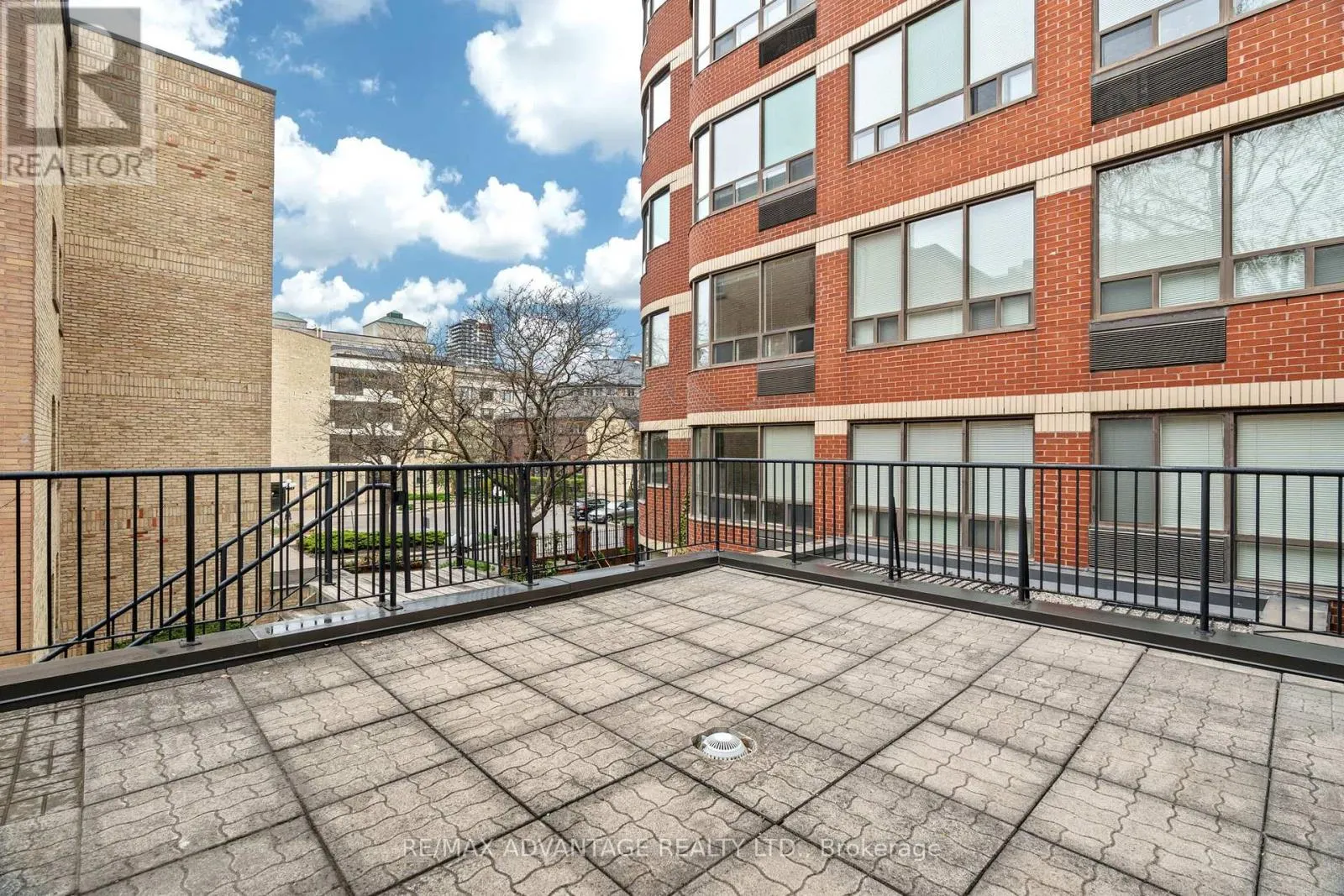 704 - 7 PICTON STREET, #704