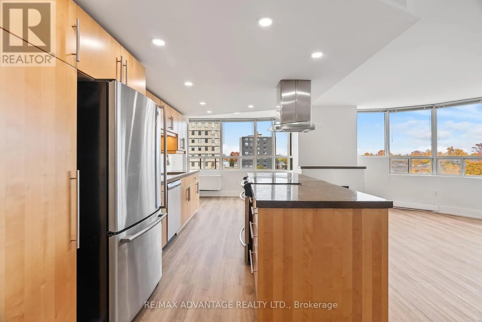 704 - 7 PICTON STREET, #704