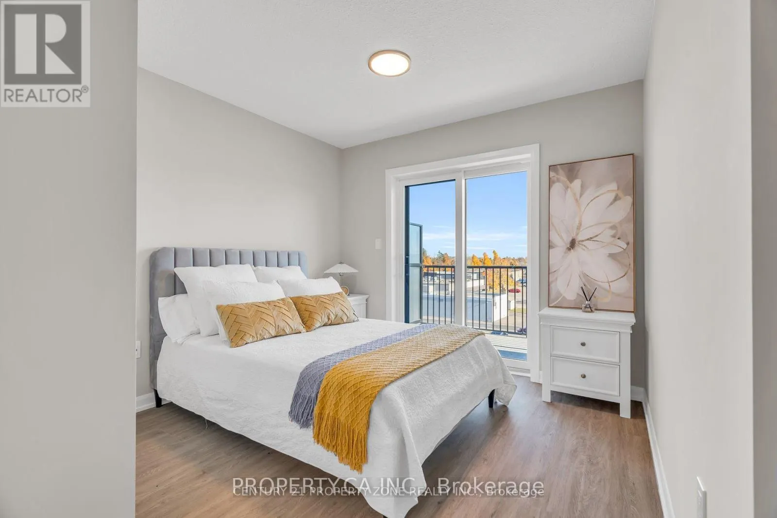 113 - 708 WOOLWICH STREET