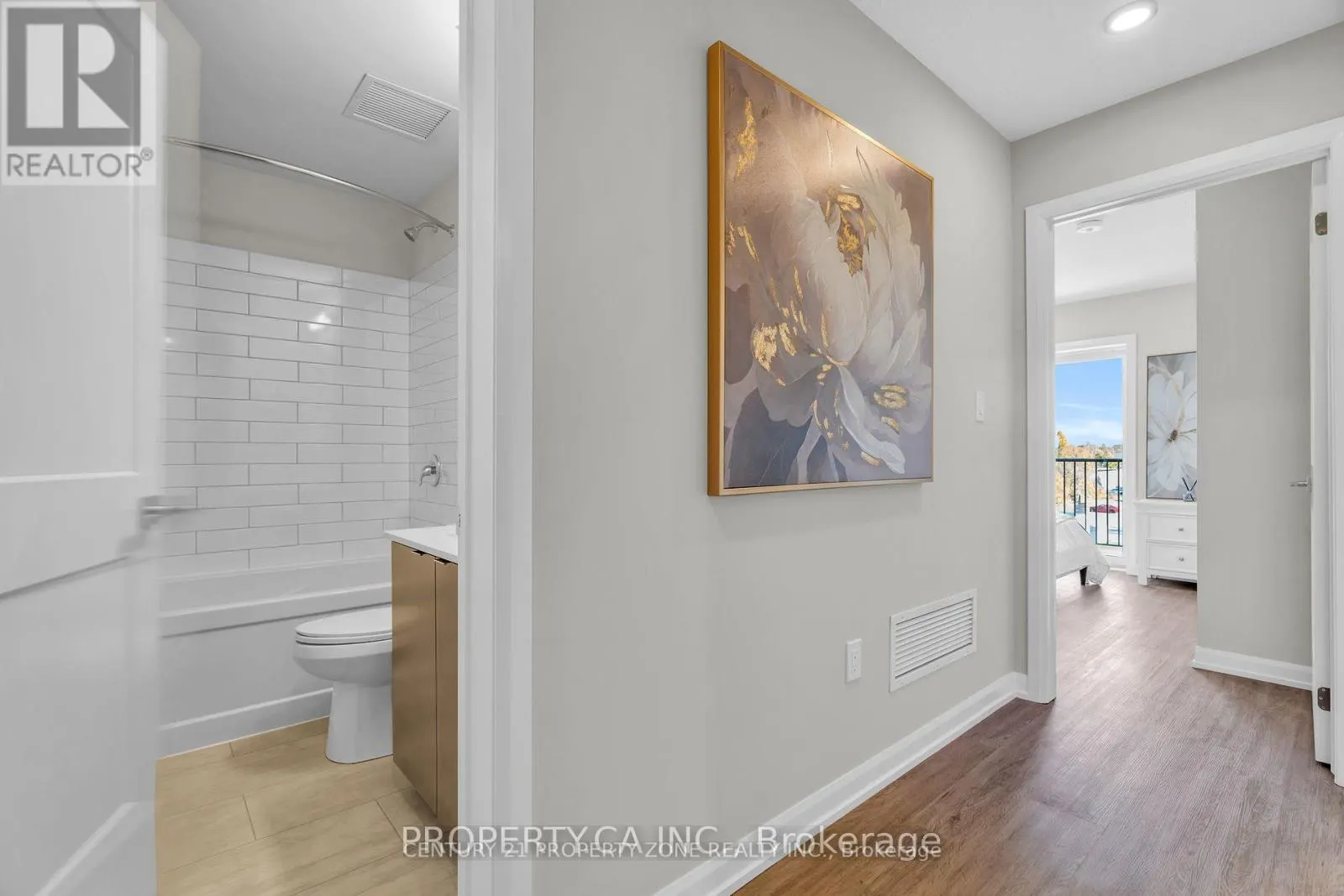 113 - 708 WOOLWICH STREET