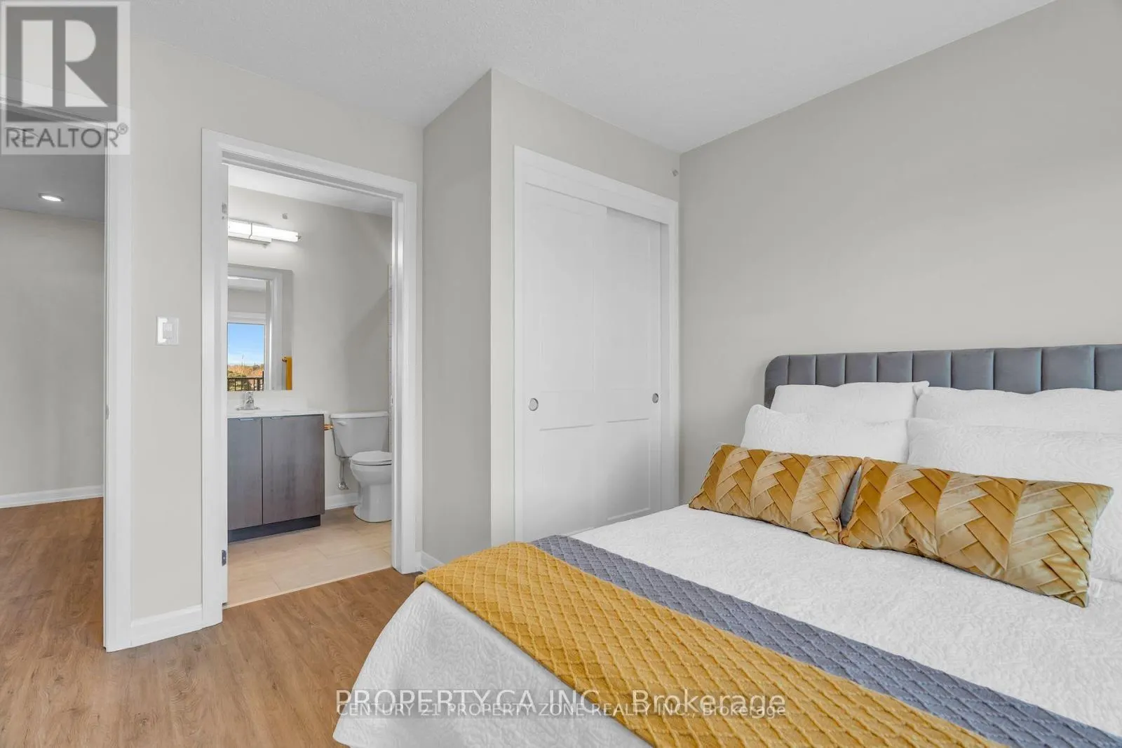 113 - 708 WOOLWICH STREET