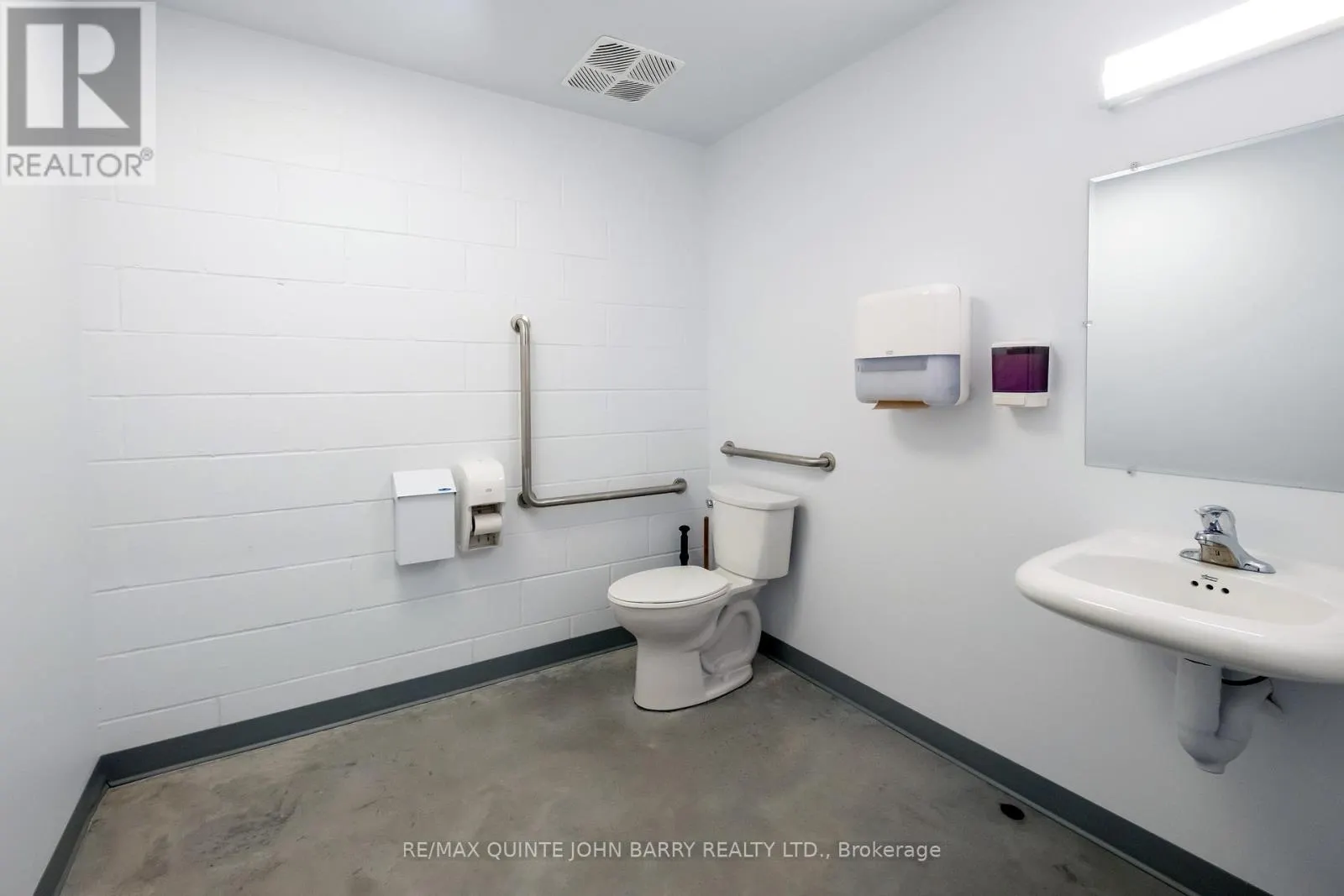 UNIT B - 6 DOUGLAS ROAD, #Unit B