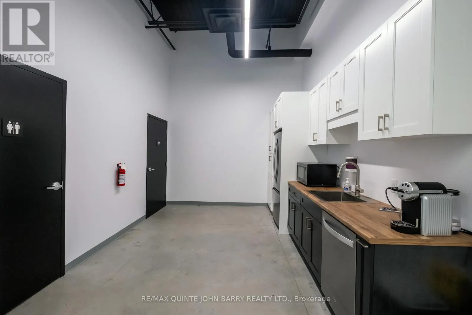 UNIT B - 6 DOUGLAS ROAD, #Unit B