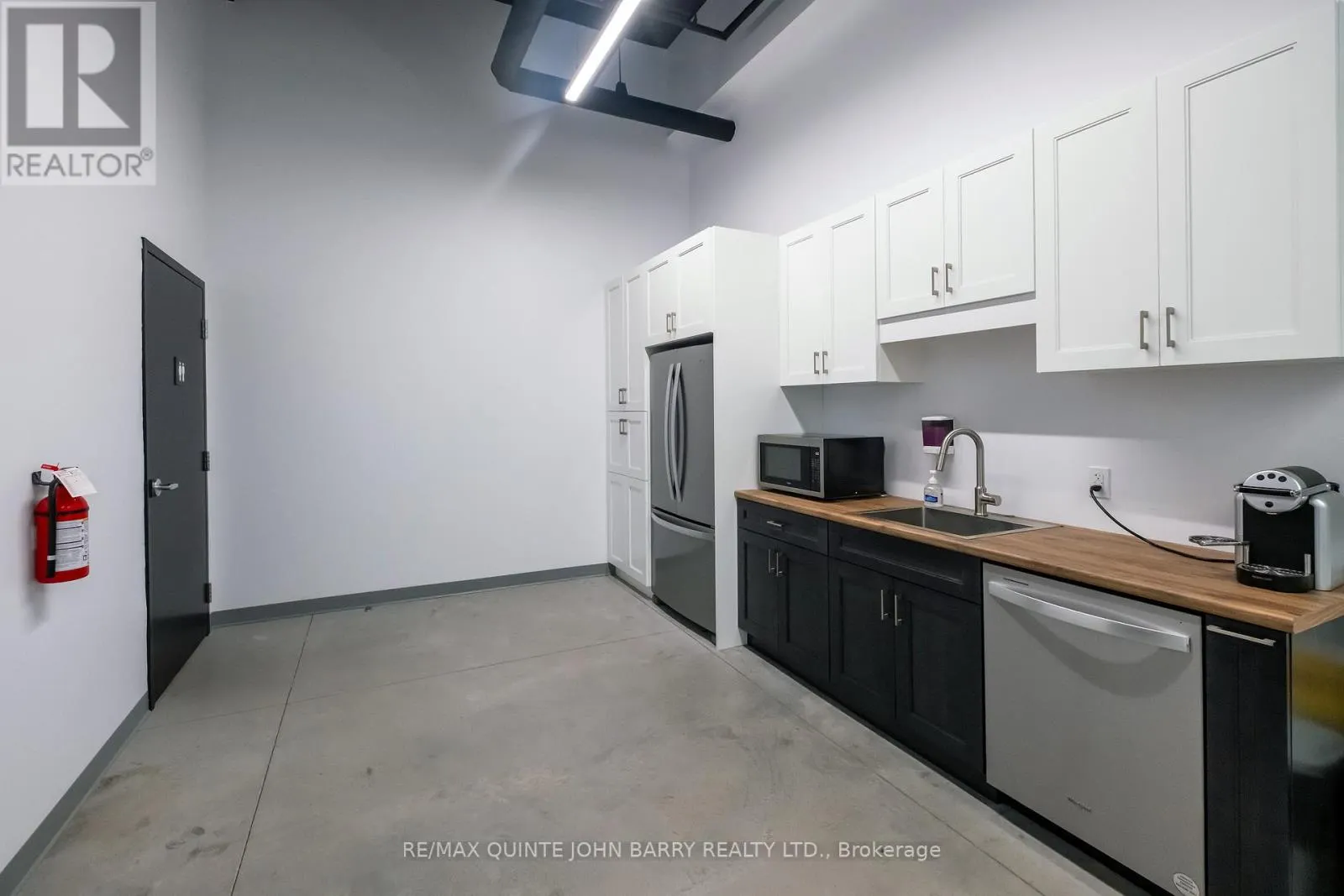 UNIT B - 6 DOUGLAS ROAD, #Unit B