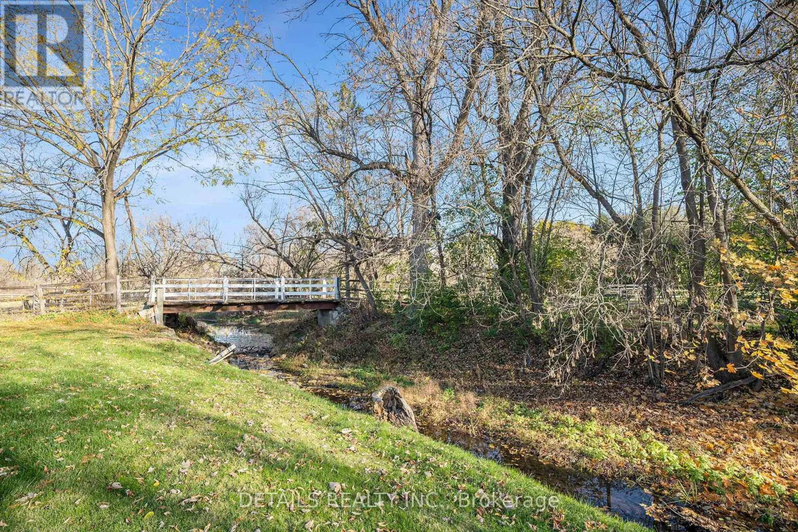 2298 JAMES CRAIG STREET